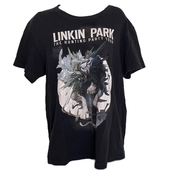 Linkin Park "The Hunting Party Tour" Graphic Band Tee Shirt - Picture 3 of 10